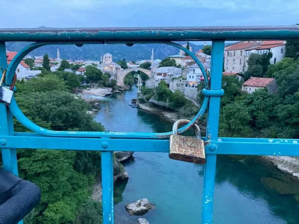 b hard 2023 rmostar