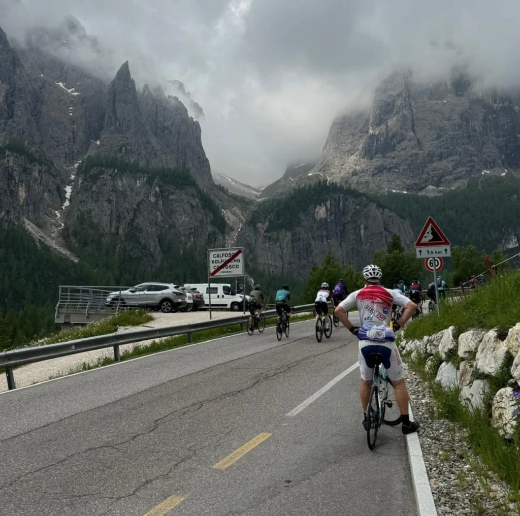 Corvara-Passo Gardena